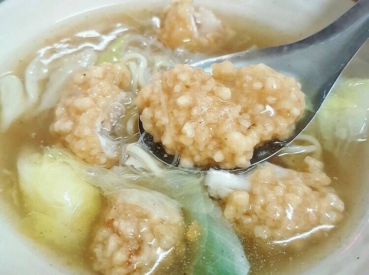 تختخواب و صبحانه Ou Hai You Travel