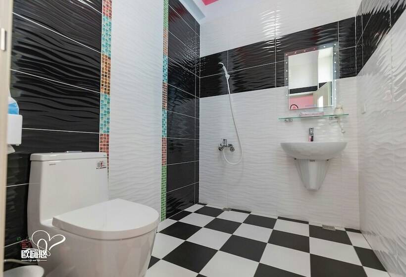 تختخواب و صبحانه Ou Hai You Travel