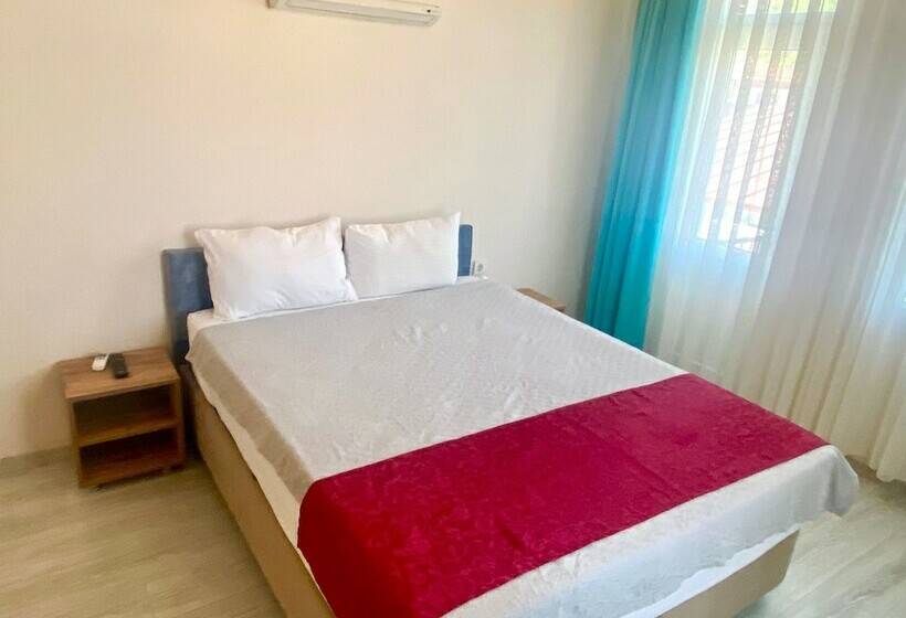 Dinc Otel