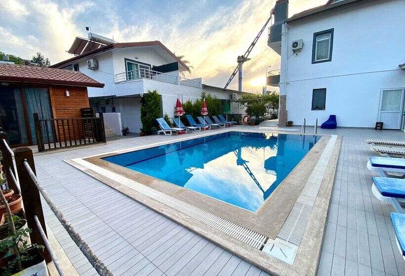 Dinc Otel
