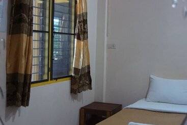 هتل Ban Poh Garden House
