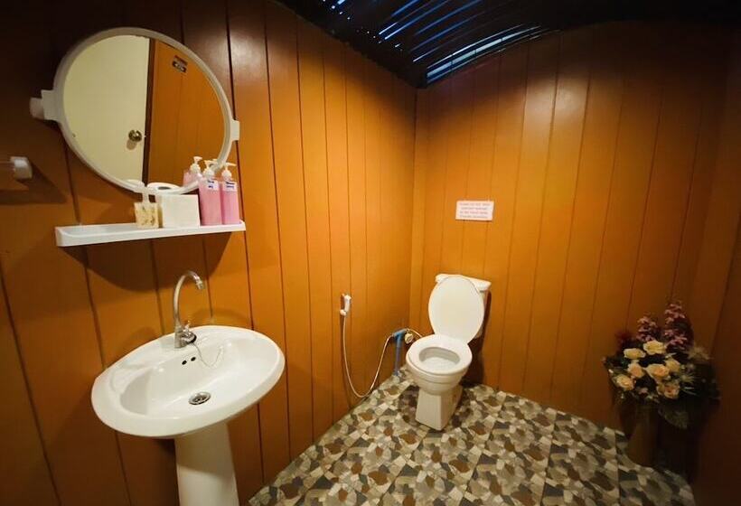 هتل I Lay House Koh Kood