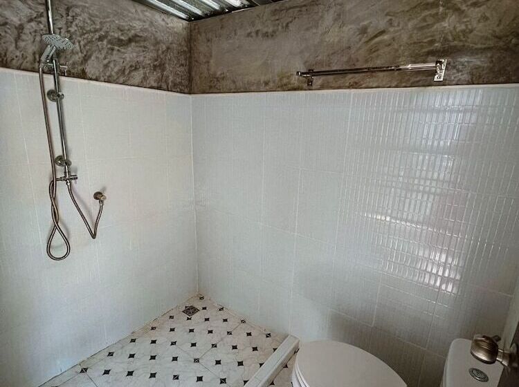 هتل I Lay House Koh Kood