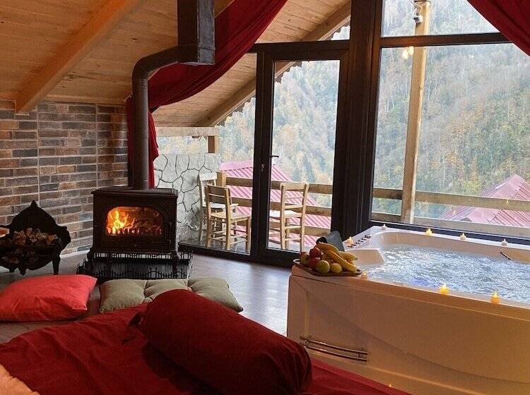 בית מלון כפרי Seyri Cennet Dag Evleri