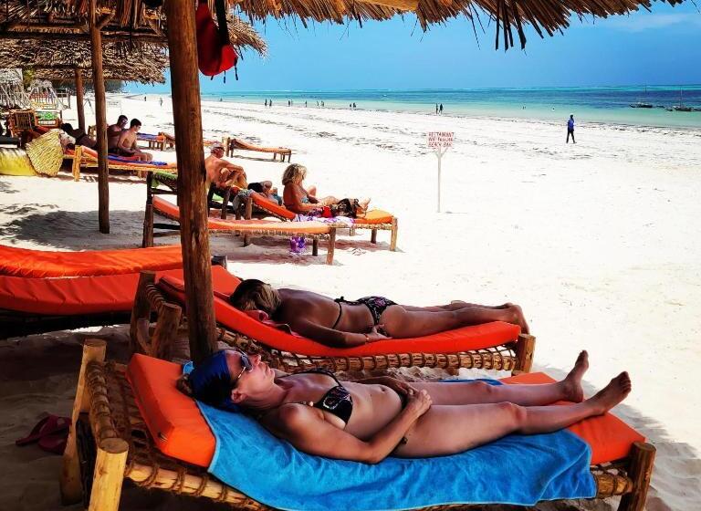 هتل Sipano Beach Lodge Kiwengwa