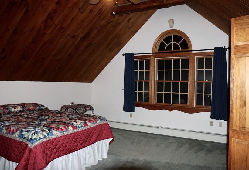 مُتل Sara Placid Inn & Suites
