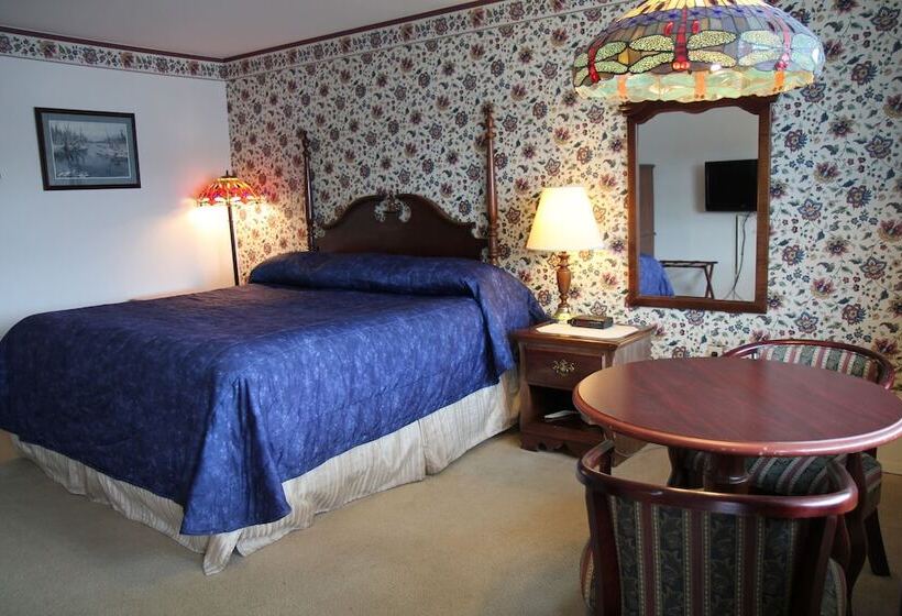 مُتل Sara Placid Inn & Suites