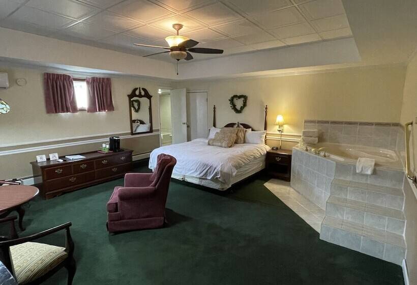 مُتل Sara Placid Inn & Suites