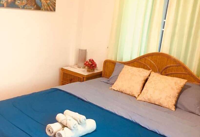 بنسيون Baan Peacock