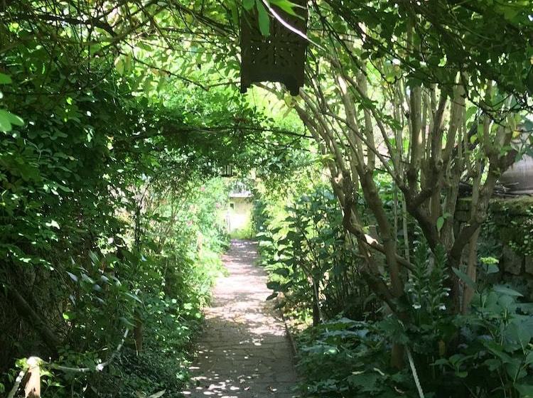 膳宿费 Le Chemin Des Iles