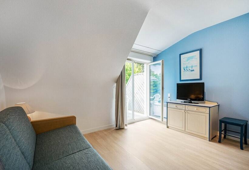 住所  Résidence Pierre & Vacances La Voile D Or