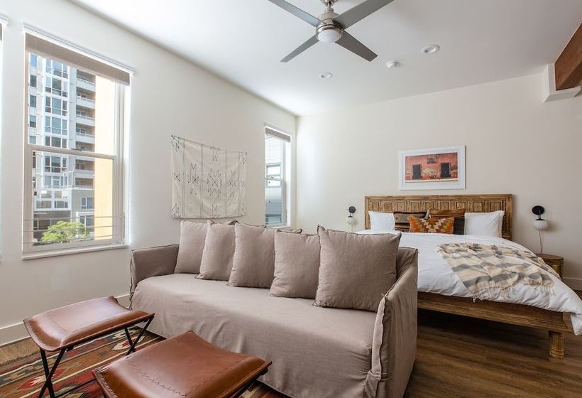 Sonder  State Suites