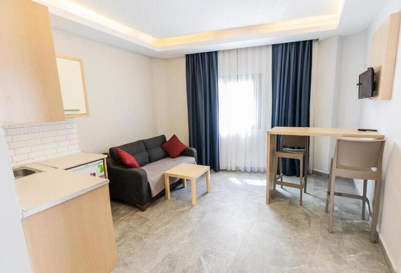 M2 Otel