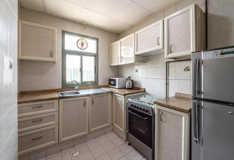 Al Reem Hotel Apartments