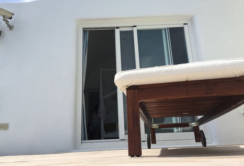 تختخواب و صبحانه Summerwings