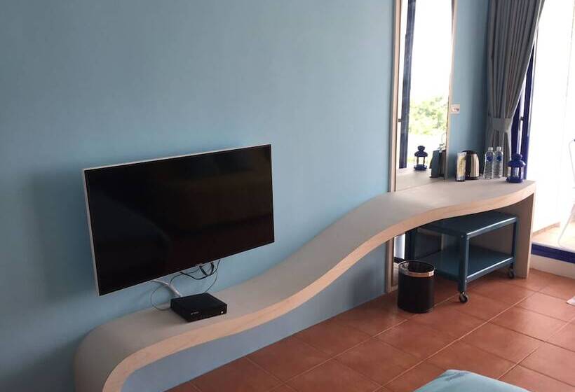 تختخواب و صبحانه Summerwings