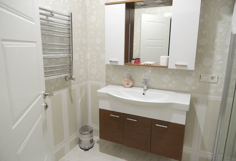 هتل Florya House