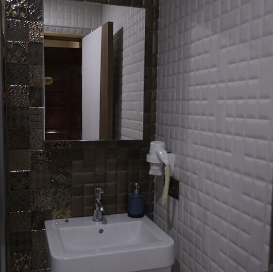 هتل Florya House