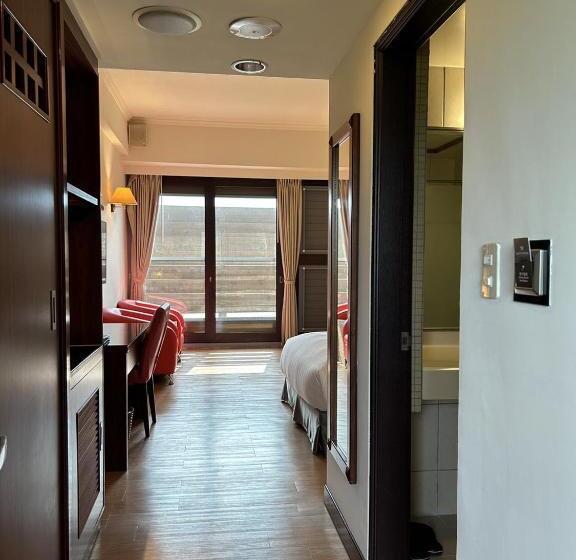 هتل Sun Moon Lake Teachers' Hostel