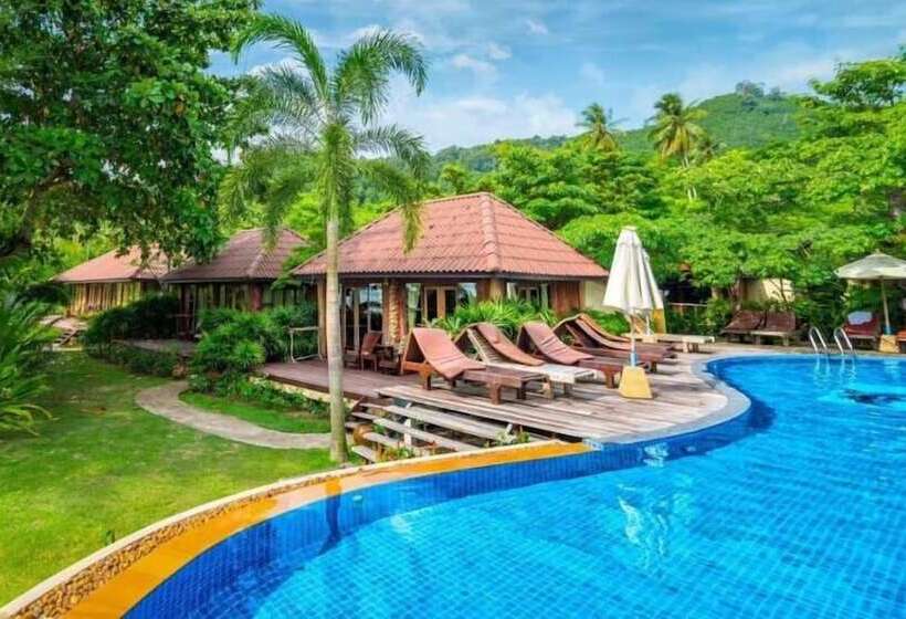 هتل Thiw Son Beach Resort