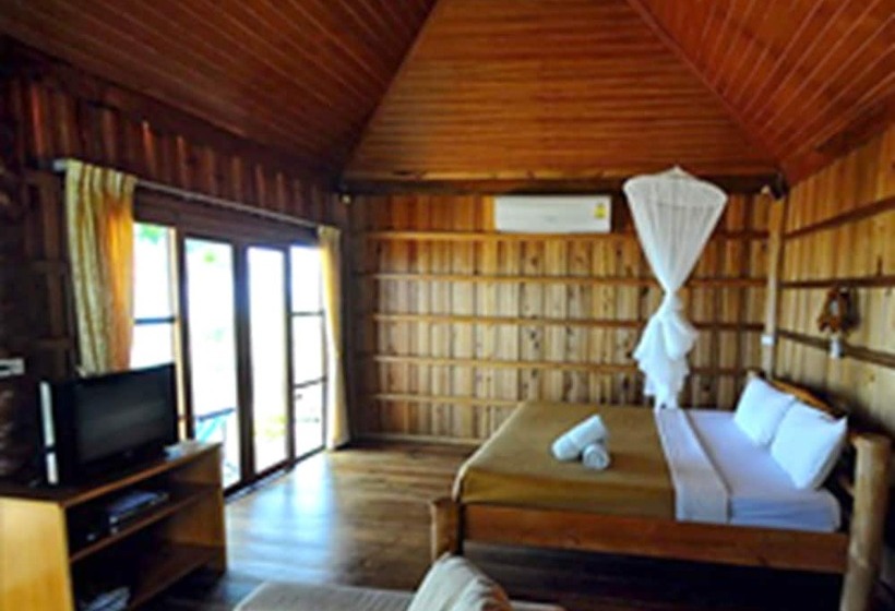 هتل Thiw Son Beach Resort