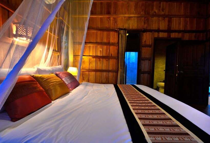 هتل Thiw Son Beach Resort
