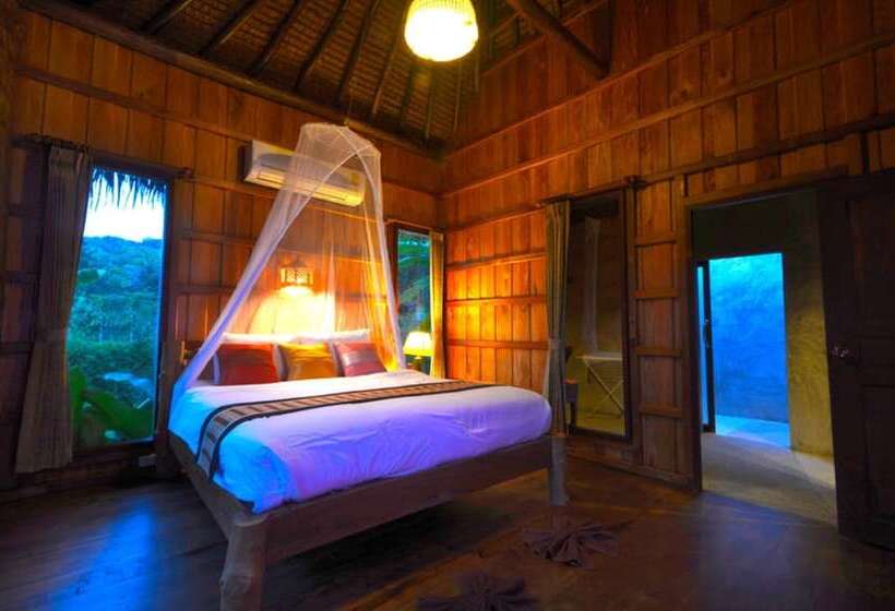 هتل Thiw Son Beach Resort
