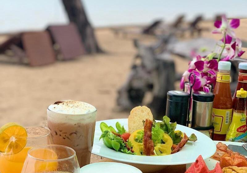 هتل Thiw Son Beach Resort