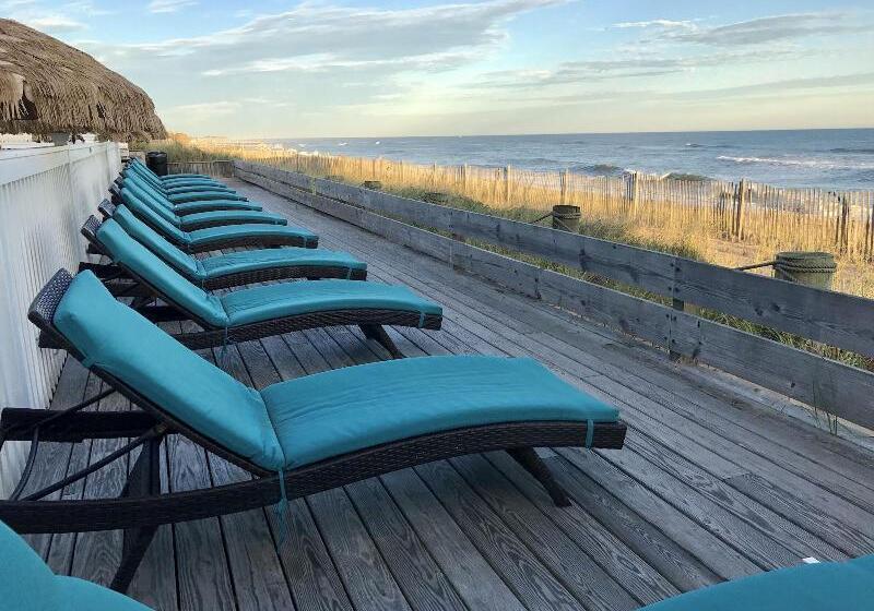 فندق على الطريق Ocean Surf Resort