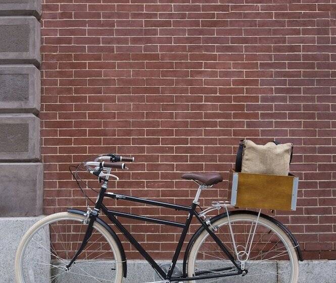 Roost Rittenhouse