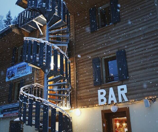 1861 Chatel Hostel