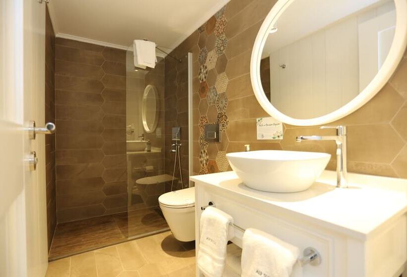 Alp Suites Pinehill