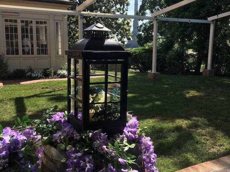 تختخواب و صبحانه Hornsby House Inn