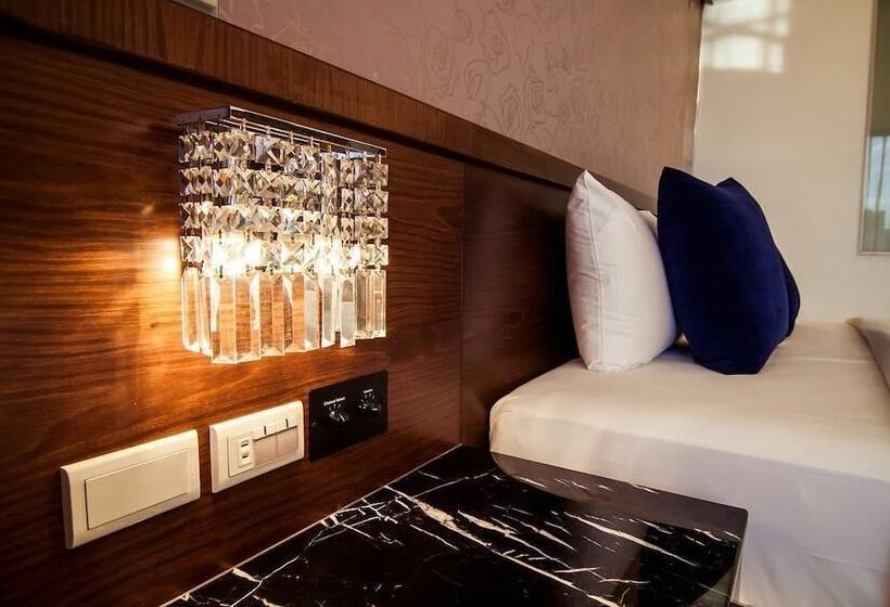 تختخواب و صبحانه Siangge Chuanfan Rock Resort