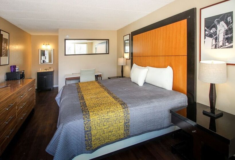 בית מלון כפרי Apm Inn And Suites
