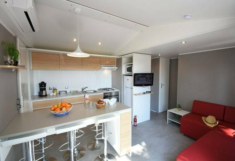 Отель Camping & Spa Cap Soleil