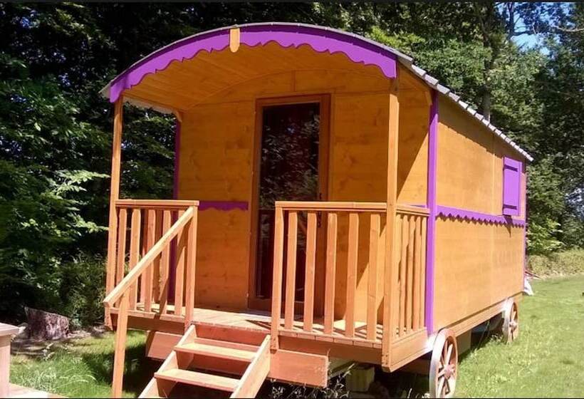 호텔 Insolites Du Camping De Trezulien