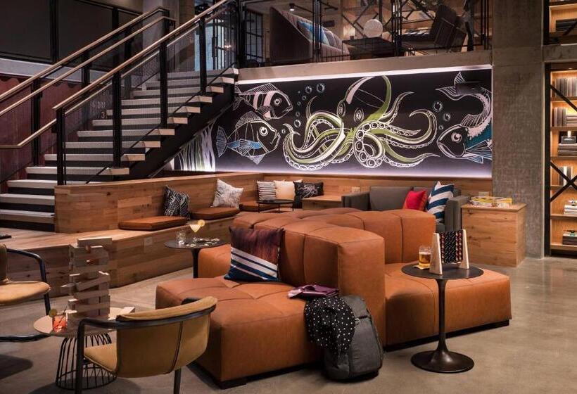 هتل Moxy San Diego Gaslamp Quarter