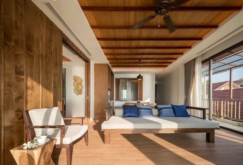 Hotel Saai Resort