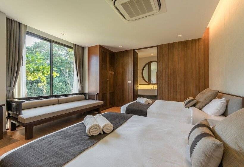 Hotel Saai Resort