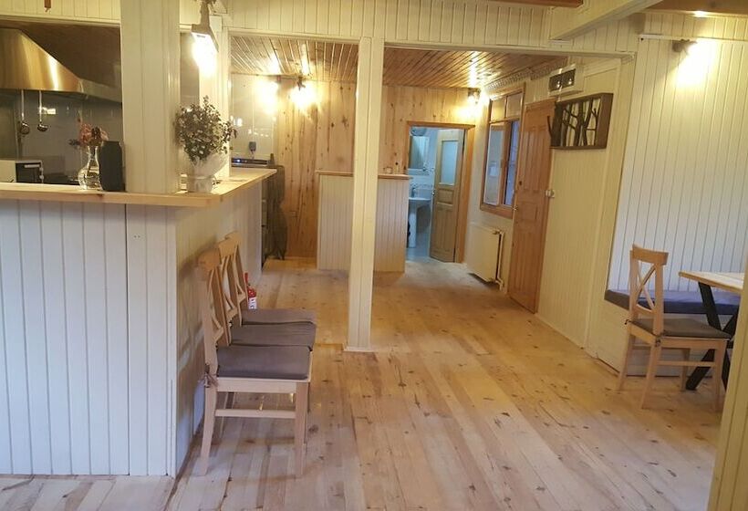 فندق Ufuk Pansiyon Vice