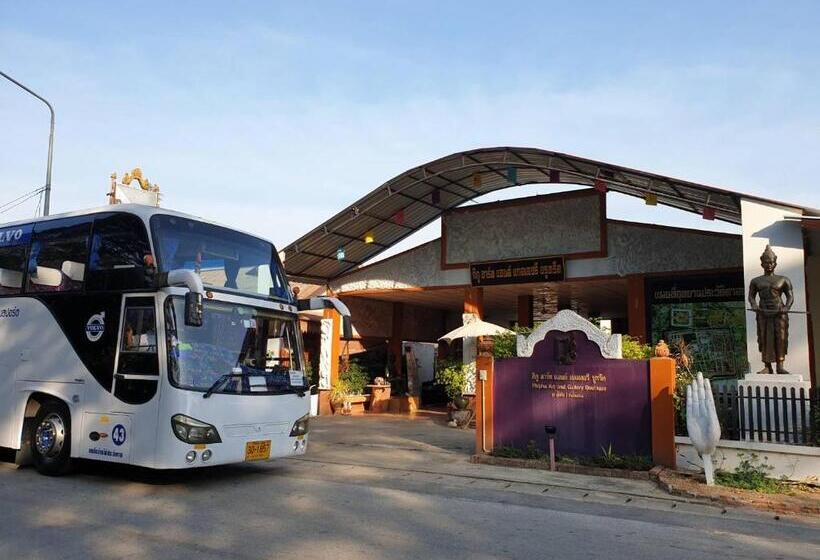 بنسيون Phiphu Art And Gallery Boutique Sukhothai
