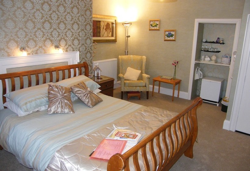 Bed and Breakfast Alannah House