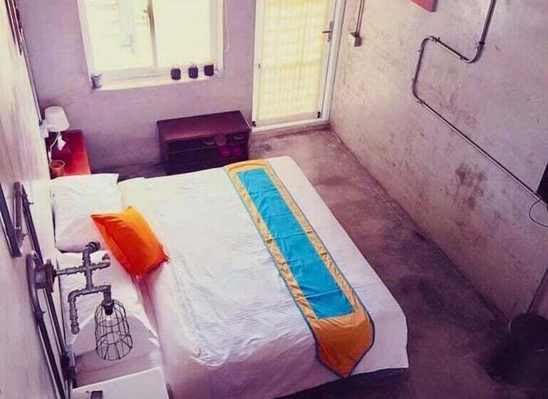 تختخواب و صبحانه Kenting Sky Villa