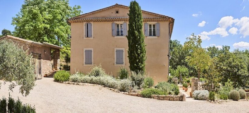 تختخواب و صبحانه La Bastide Des Enquèses