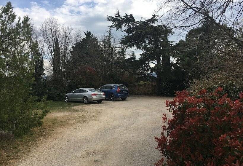 צימר Mas De Foncaudette