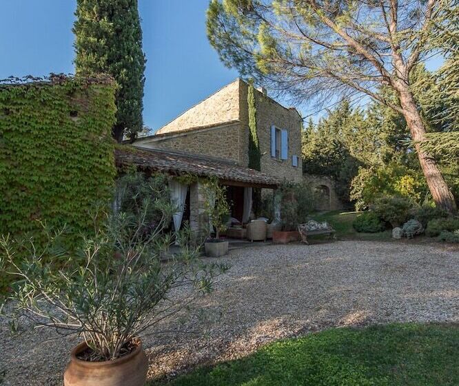 צימר Mas De Foncaudette