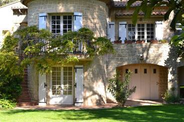 Mas Les Filaos B&b