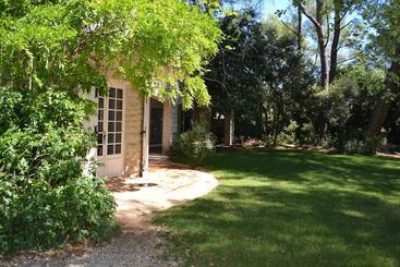 Mas Les Filaos B&b