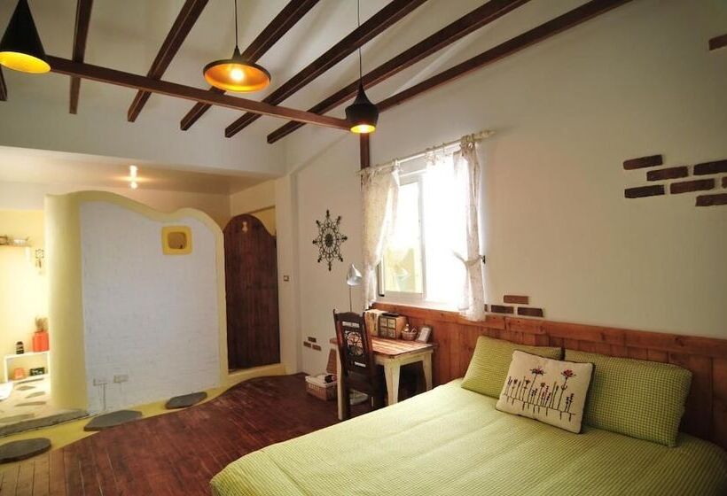 تختخواب و صبحانه Minami Kaze